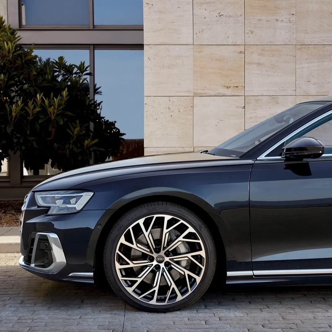 Audi A8L